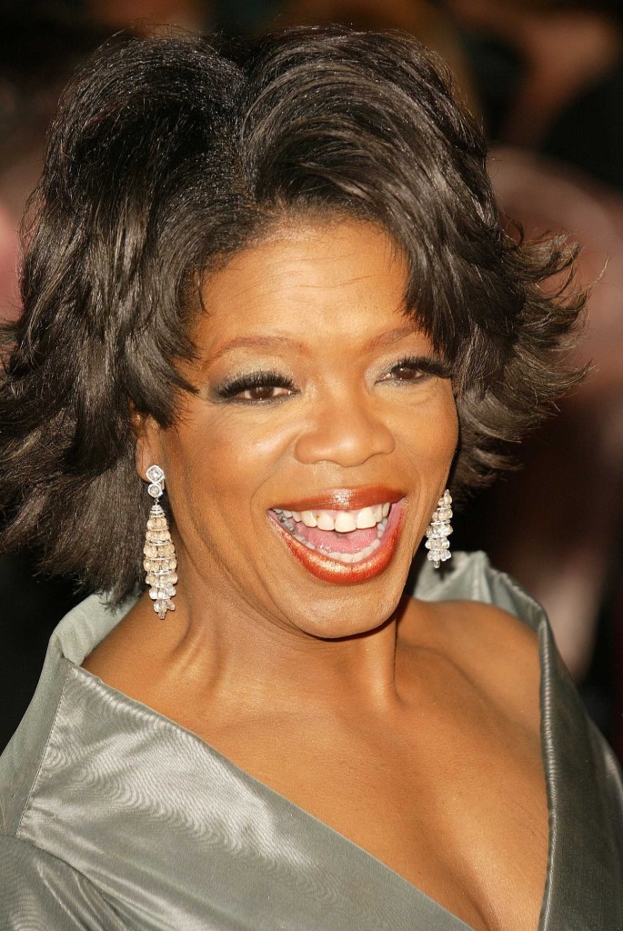 Oprah Winfrey At the 2004 Vanity Fair Oscar After Party in Morton's Restaurant, West Hollywood, CA. 02-29-04